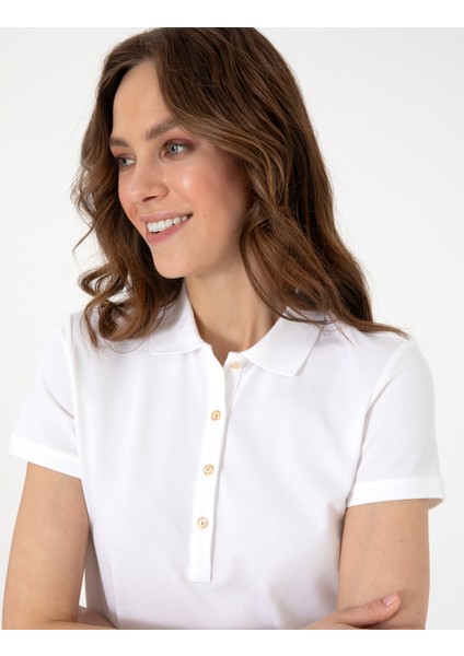 Kadın Beyaz Regular Fit Pamuklu Polo Yaka Basic Tişört 50305776-VR013 fiyatları