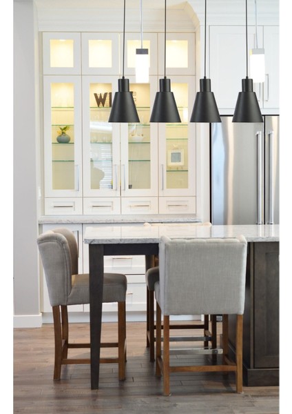 Trend Özel Tasarım Modern Dekoratif Cafe-Mutfak Salon Siyah Renk 4 Lü Sıralı Sarkıt Avize