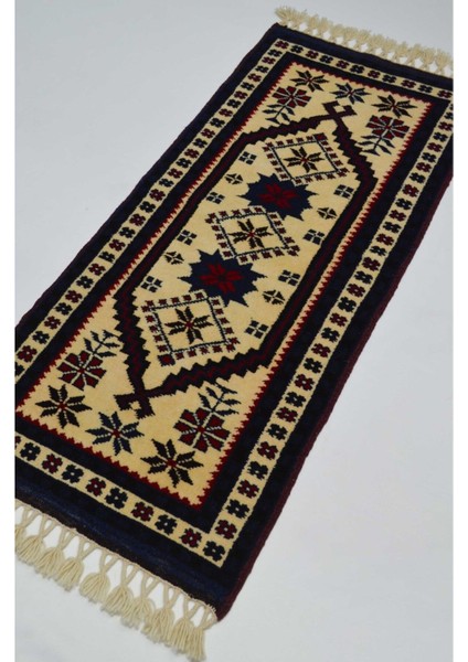El Dokuma Geleneksel Yağcıbedir Halısı 57 x 121 cm (0.69 M²) fiyatları