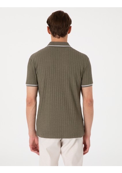 Erkek Haki Slim Fit Örme Dokulu Polo Yaka Tişört 50310162-VR027