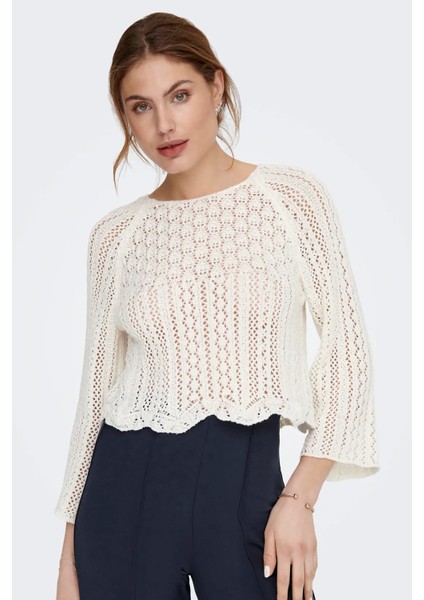 Kadın Örme Detaylı Beyaz Crop Kazak - 15233173