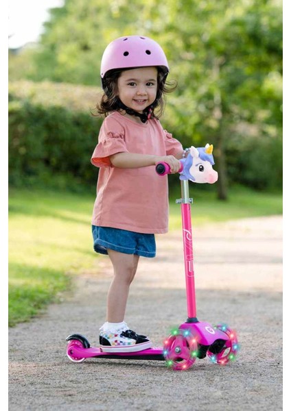 3 Tekerlekli Unicorn Işıklı Mini Cruiser Scooter ile Her Yolculuk Bir Masal!unicorn Hayalleri Şimdi Yollarda! Liva Oyuncak 3 Tekerlekli Unicorn Işıklı