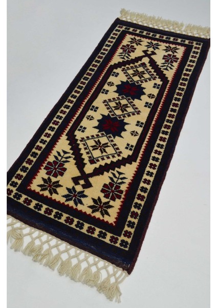 El Dokuma Geleneksel Yağcıbedir Halısı 57 x 117 cm (0.66 M²) fiyatları