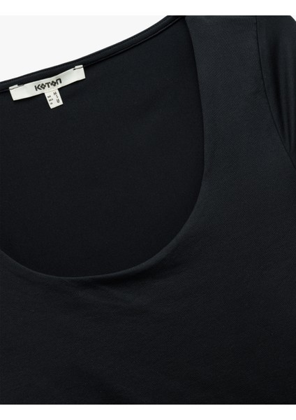 Slim Fit Kısa Kollu U Yaka Crop Tişört