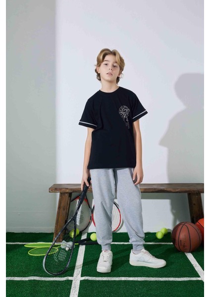 Erkek Çocuk Basketboll Desenli Siyah Pijama Takımı fiyatları