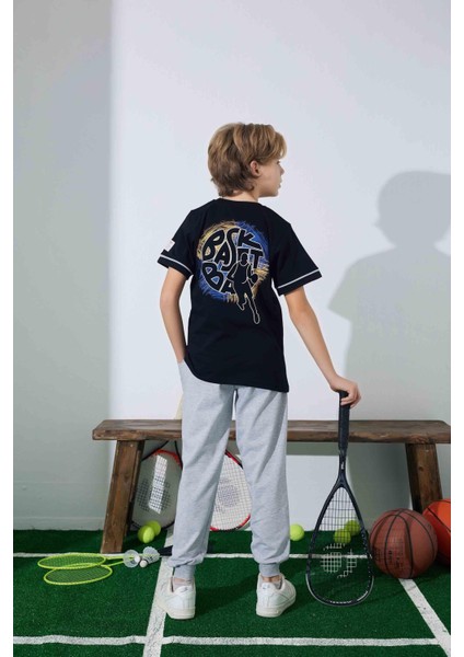 Erkek Çocuk Basketboll Desenli Siyah Pijama Takımı modelleri