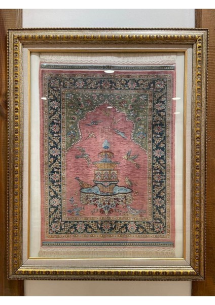 Saf Ipekten El Dokuma Duvar Halısı (38 x 50 cm )