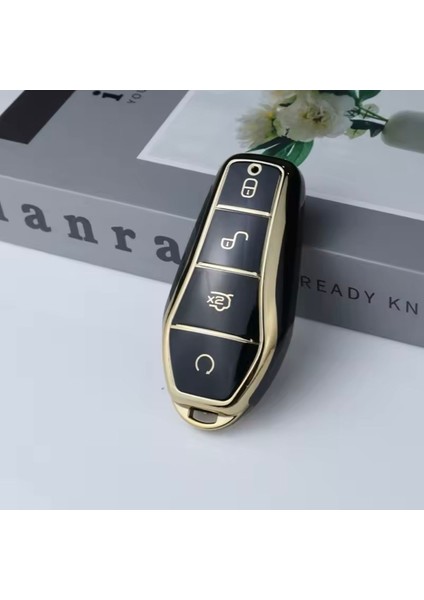 Byd Seal Siyah-Gold Anahtar Kılıfı