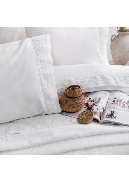 Home Laure Fırfırlı Çift Kişilik Yatak Örtüsü Seti 7 Parça-Beyaz