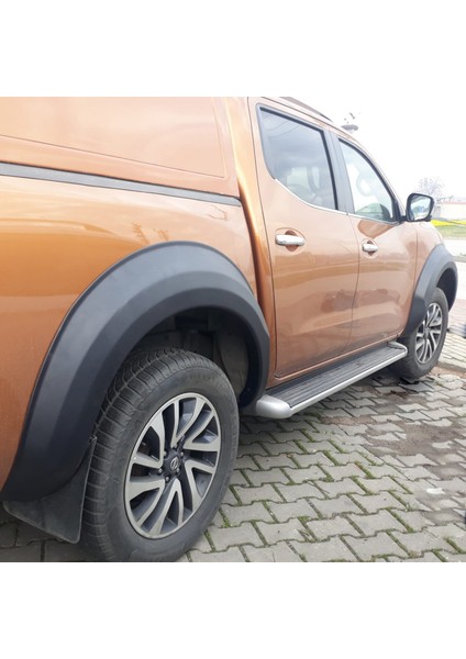 Nissan Navara Dodik Seti - Çamurluk, AdBlue Uyumlu (8 Parça) | 2015-2020 Arası fırsatları