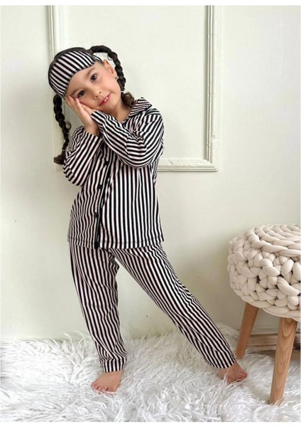 Kız Çocuk Düğmeli Desenli Uzun Kollu Pijama Takımı fiyatları