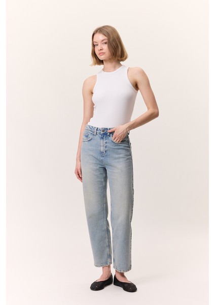 Yüksek Bel Mom Fıt Jean Açık Mavi