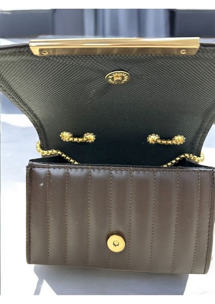 Kadın El Ve Omuz Çantası Şık Tasarım Yeni Sezon En:19cm Yükseklık:12cm