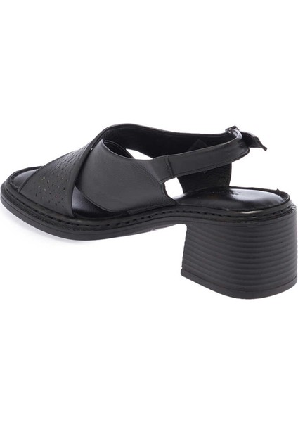 Siyah Hakiki Deri Kadın Sandalet - K24Y1SN67221-A23
