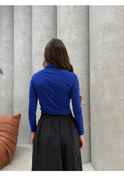 Mavi Uzun Kollu Büzgülü Bluz modelleri