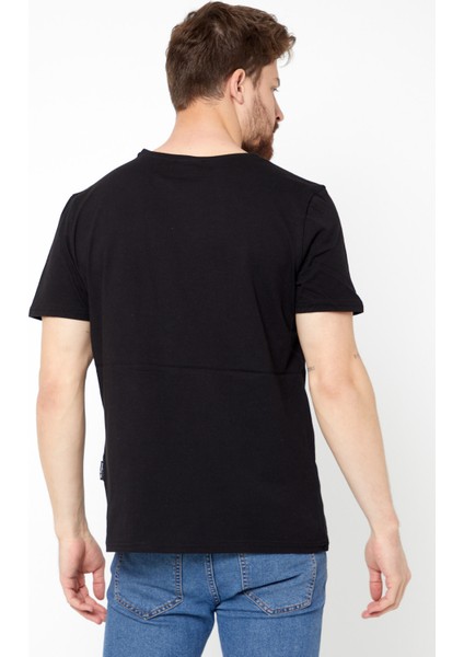 Erkek Pamuklu Kısa Kollu V Yaka T-Shirt
