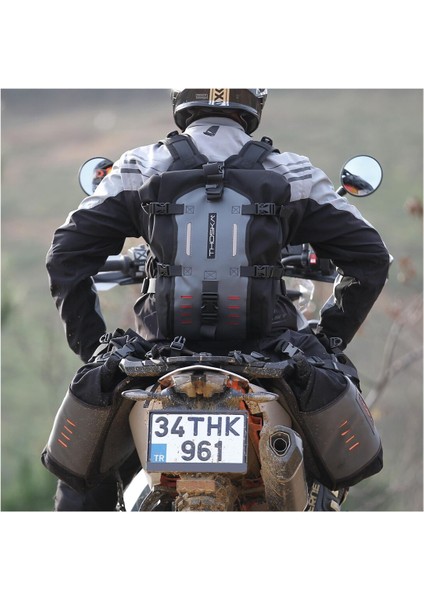 Ax-25 Sırt Çantası Siyah fiyatları