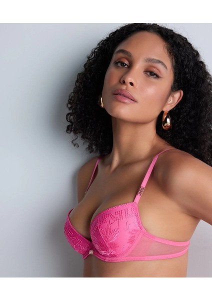 Rules Of Attraction Kalıplı Push-Up Sütyen, Fransız Nakışlı, Şeffaf Tül ve Kaplumbağa Desenli Süslemeli fiyatları