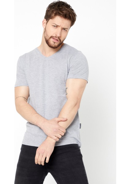 Erkek Pamuklu Kısa Kollu V Yaka T-Shirt