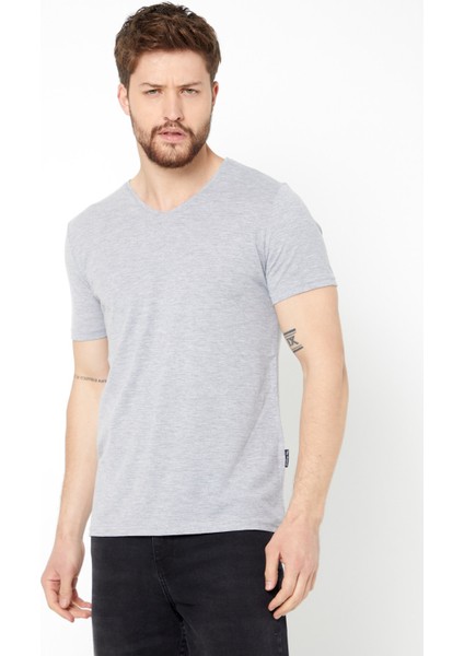 Erkek Pamuklu Kısa Kollu V Yaka T-Shirt