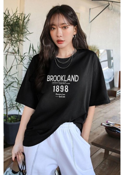 1898 Brooklyn Siyah Oversize Salas Boyfriend Kadın T-Shirt fiyatları