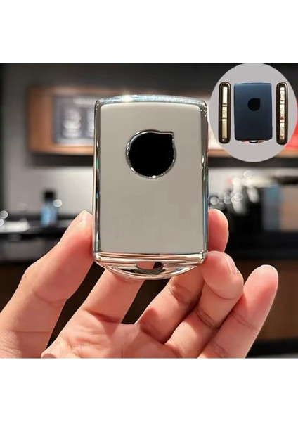 S90 Beyaz-Silver Anahtar Kılıfı 2021-2025