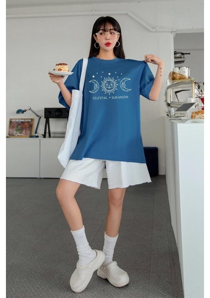 Kadın Pudra Pembe Oversize Celestial Sun Moon Baskılı T-Shirt