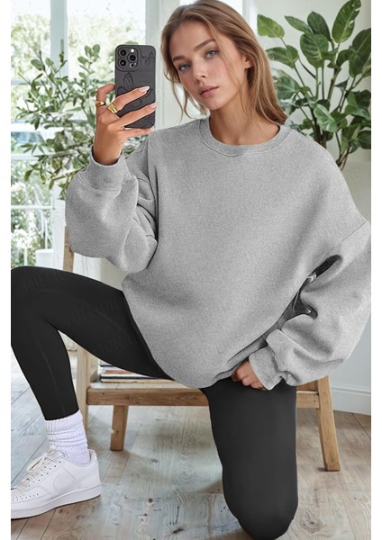 Kadın Gri Melanj Basic 0 Sıfır Yaka Baskısız Düz Oversize Salaş Bol Kesim Polar Sweatshirt