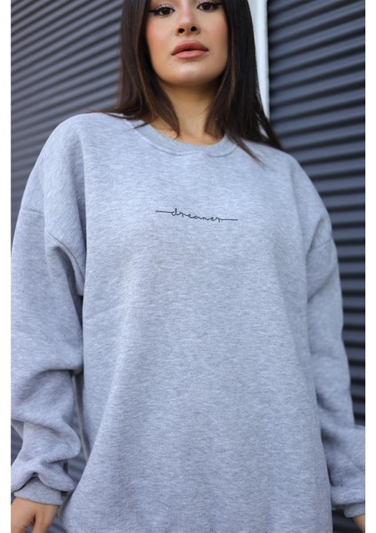Kadın Gri Dreamer Baskılı 0 Sıfır Yaka Oversize Salaş Bol Kesim Polar Sweatshirt fiyatları