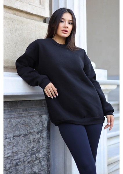 Kadın Siyah Basic 0 Sıfır Yaka Baskısız Düz Oversize Salaş Bol Kesim Polar Sweatshirt