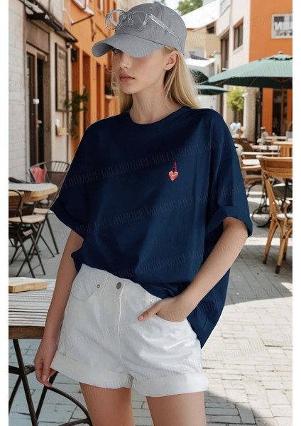 Kadın Lacivert Kupa As Kuru Kafa Oversize Fit Bol Geniş Kalıp Salaş Kesim T-Shirt