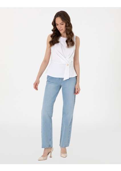 Kadın Beyaz Slim Fit Bluz 50301144-VR013 fırsatları