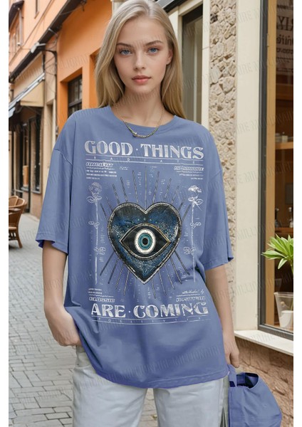 Kadın Mavi Nazar Baskılı Oversize Fit Bol Geniş Kalıp Salaş Kesim T-Shirt