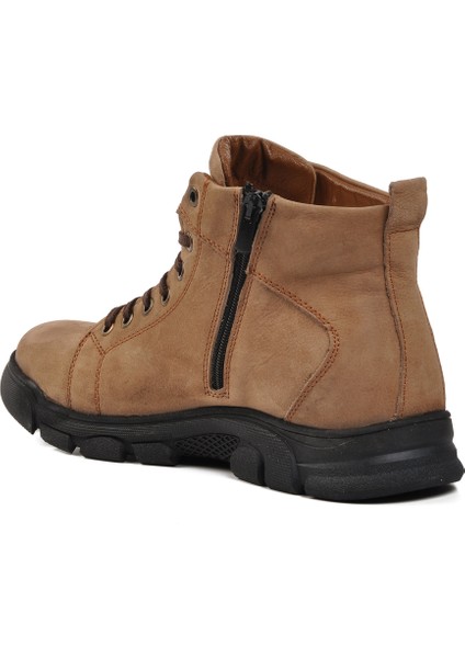 Kum Bej Nubuk Düz Erkek Bot fırsatları