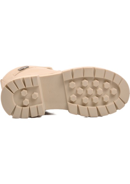 Bej Çocuk Bot F indirimleri