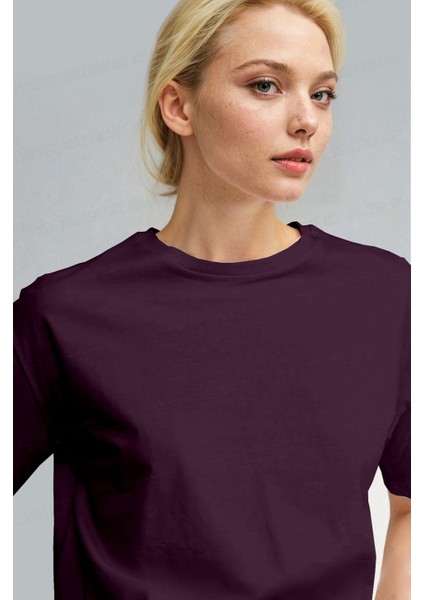 Kadın Mürdüm Nefes Alan Bisiklet Yaka Regular Fit Normal Kesim Baskisiz Basic T-Shirt fiyatları