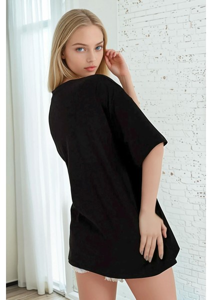 Kadın Siyah Survive Oversize Fit Bol Geniş Kalıp Salaş Kesim T-Shirt fiyatları