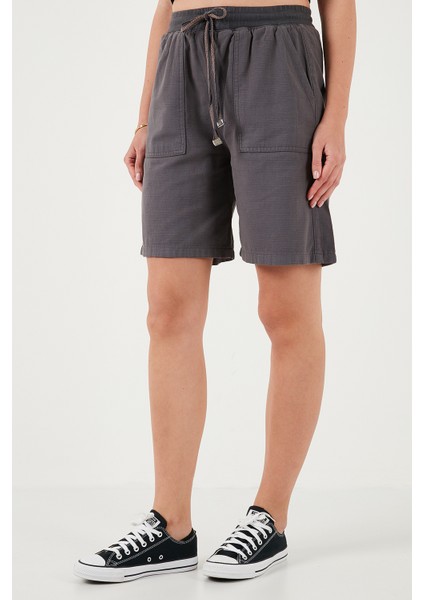 Pamuklu Relaxed Fit Yüksek Bel Cepli Mini Şort Bayan Şort 668YP5384