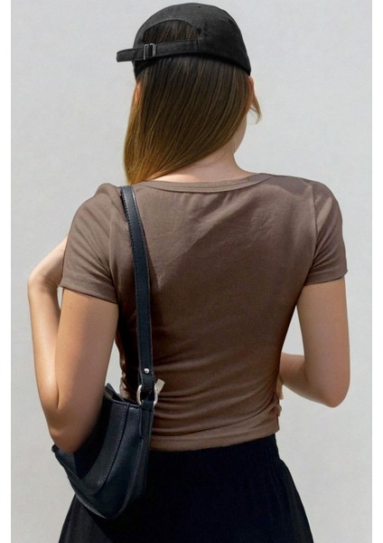 Kadın Açık Kahve Vizon U Yaka Kısa Kollu Fitilli Kaşkorse Body T-Shirt fiyatları