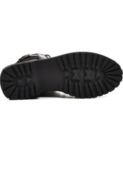 Siyah Kadın Bot indirimleri