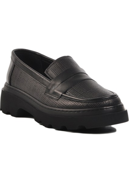 Siyah Deri Kadın Casual Ayakkabı modelleri