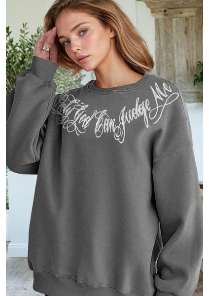 Kadın Antrasit Only God Baskılı 0 Sıfır Yaka Oversize Salaş Bol Kesim Polar Sweatshirt
