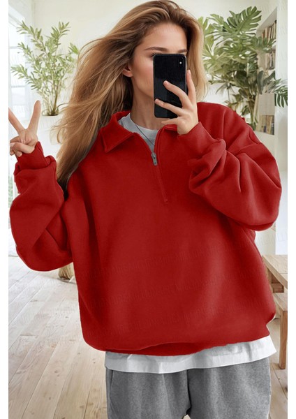 Kadın Kırmızı Yarım Fermuar Polo Yaka 3 Iplik Içi Polarlı Şardonlu Oversize Sweatshirt
