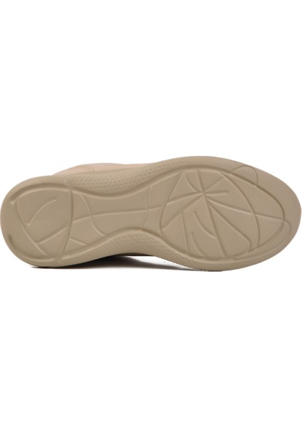 Açık Bej Fileli Hafif Spor Ayakkabı indirimleri