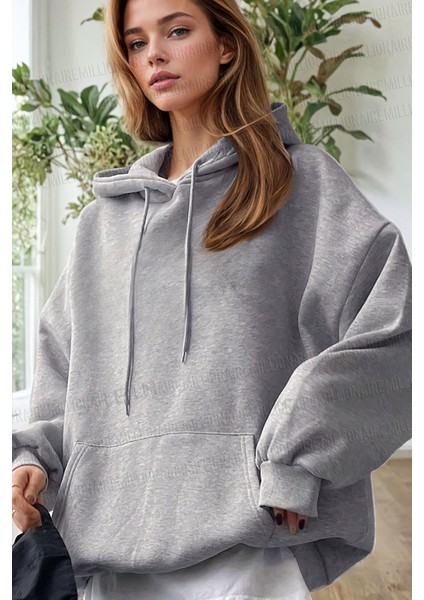 Kadın Gri Düz Kapüşonlu Oversize 3 Iplik Şardonlu Salaş Bol Kesim Hoodie Sweatshirt modelleri