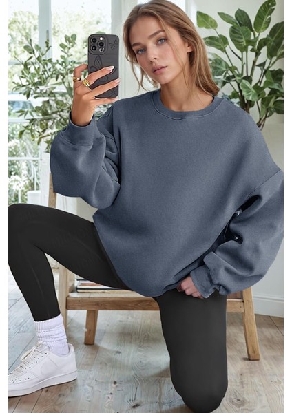 Kadın Petrol Füme Basic 0 Sıfır Yaka Baskısız Düz Oversize Salaş Bol Kesim Polar Sweatshirt fiyatları