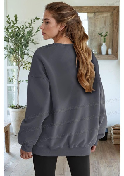 Kadın Koyu Gri Dreamer Baskılı 0 Sıfır Yaka Oversize Salaş Bol Kesim Polar Sweatshirt fiyatları