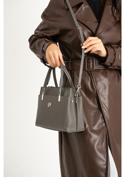 Orta Boy Günlük Kullanıma Uygun Kadın Omuz Çantası Shoulder Bag