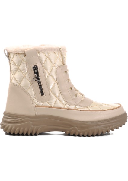 Bej Içi Kürklü Kadın Bot