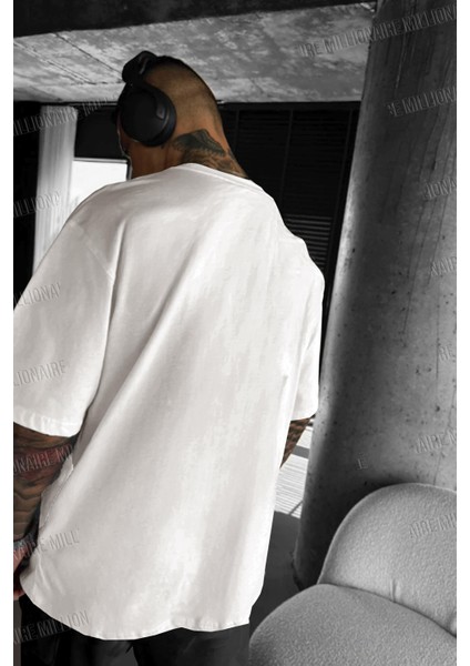 Erkek Ekru Beyaz Siluet Sensitive Content Oversize Fit Bol Geniş Kalıp Salaş Kesim T-Shirt modelleri